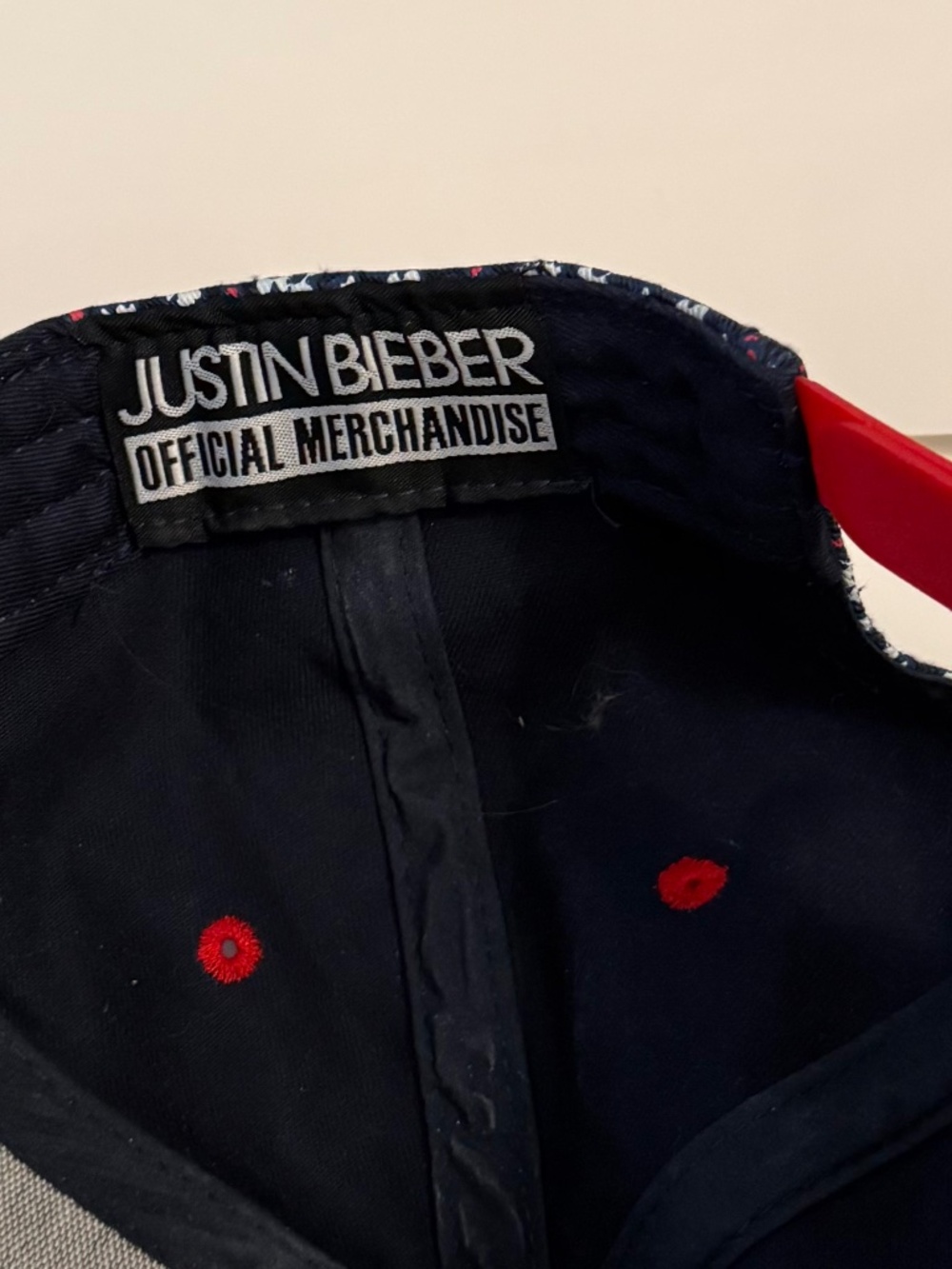 Justin Bieber Swaggy Hat - Picture 6 of 6